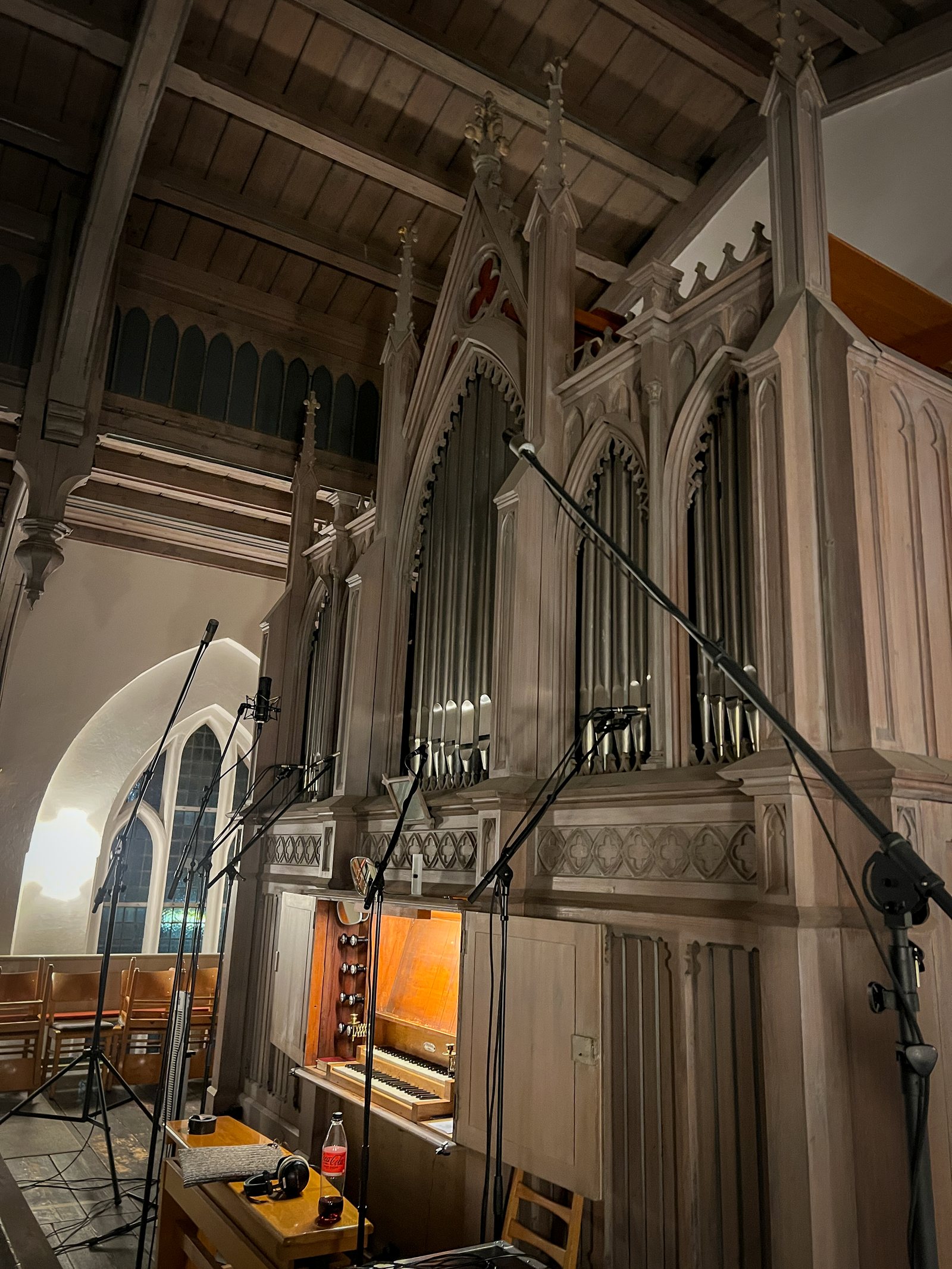 The original organ in the church during the recording session